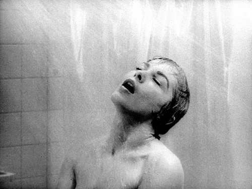 78.52 - Hitchcock's Shower Scene - Screenshot 1