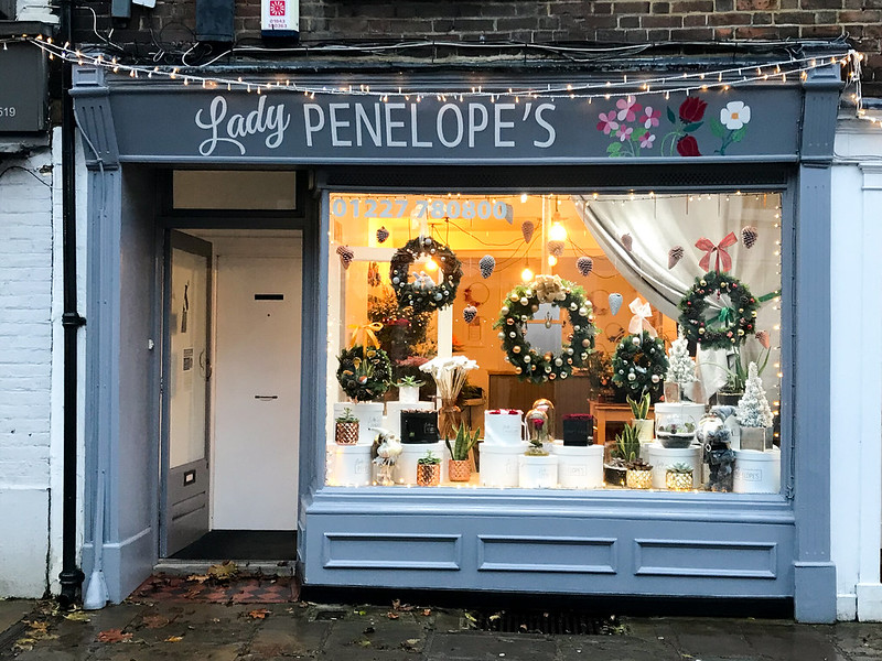 Lady Penelope's Christmas Windows, Canterbury