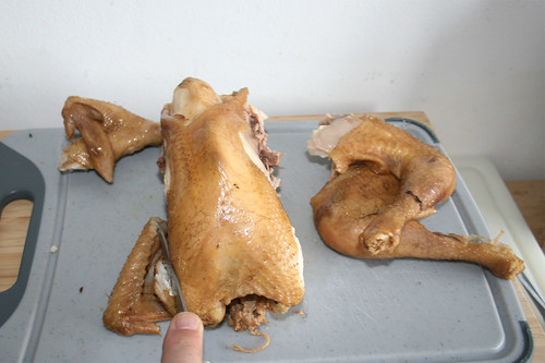 45 - Suppenhuhn zerteilen / Dissect chicken