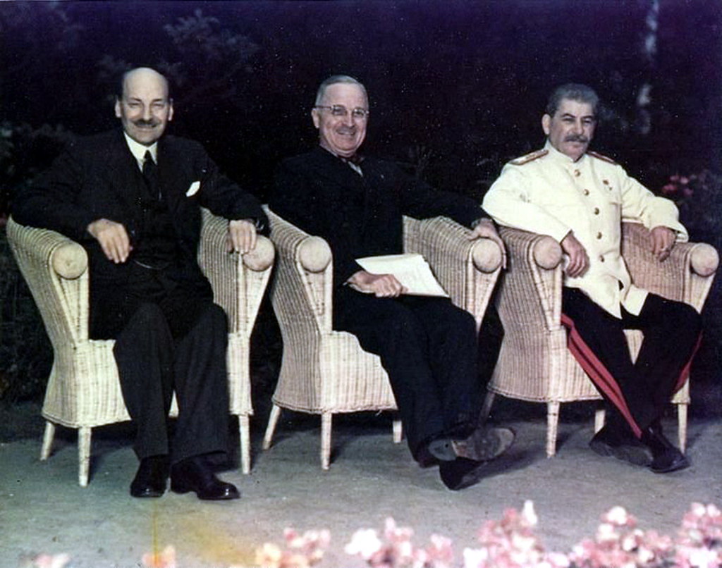 Эттли, Трумэн и Сталин на Потсдамской конференции, 28 июля - 1 августа 1945