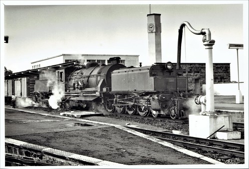 africa train steam locomotive railway ear eastafrican railways garratt nakuru bp manchester gorton beyerpeacock kenya