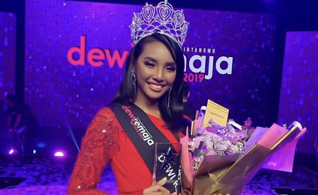 Haneesya Hanee Juara Dewi Remaja 2018/2019