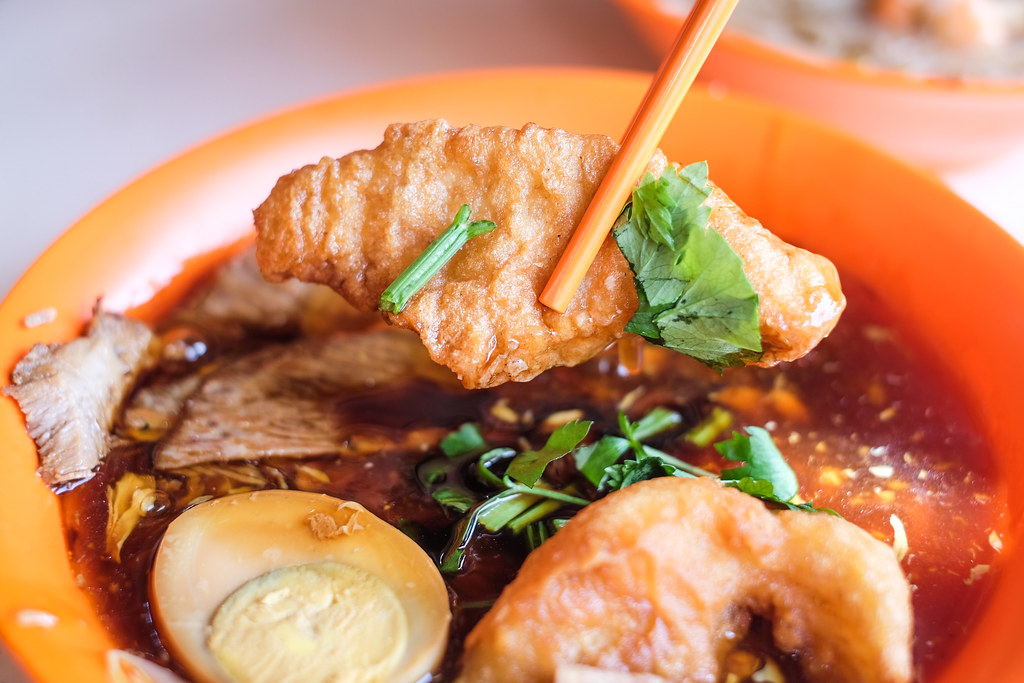 Traditional Famous Prawn Mee Fried Fish