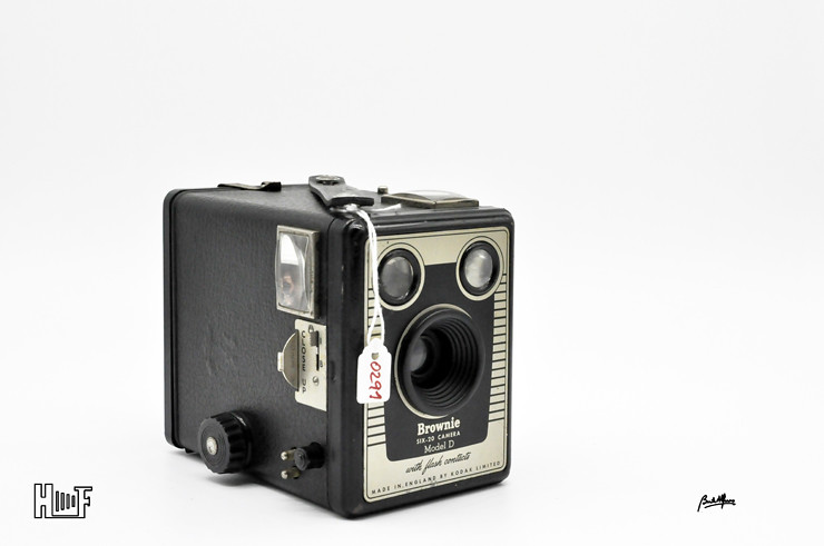 _DSC8709 Kodak Brownie Six-20 Model D