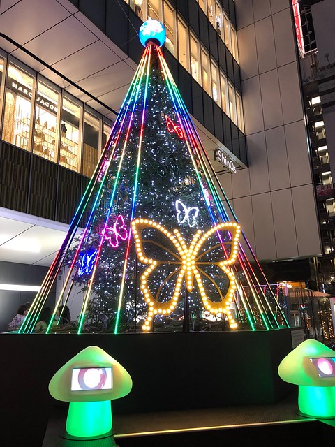 ヒカリエ　クリスマスツリー2018