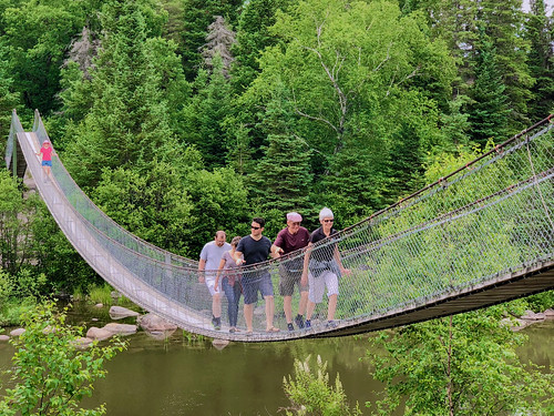 canada family greattrail manitoba pinawa suspensionbridge