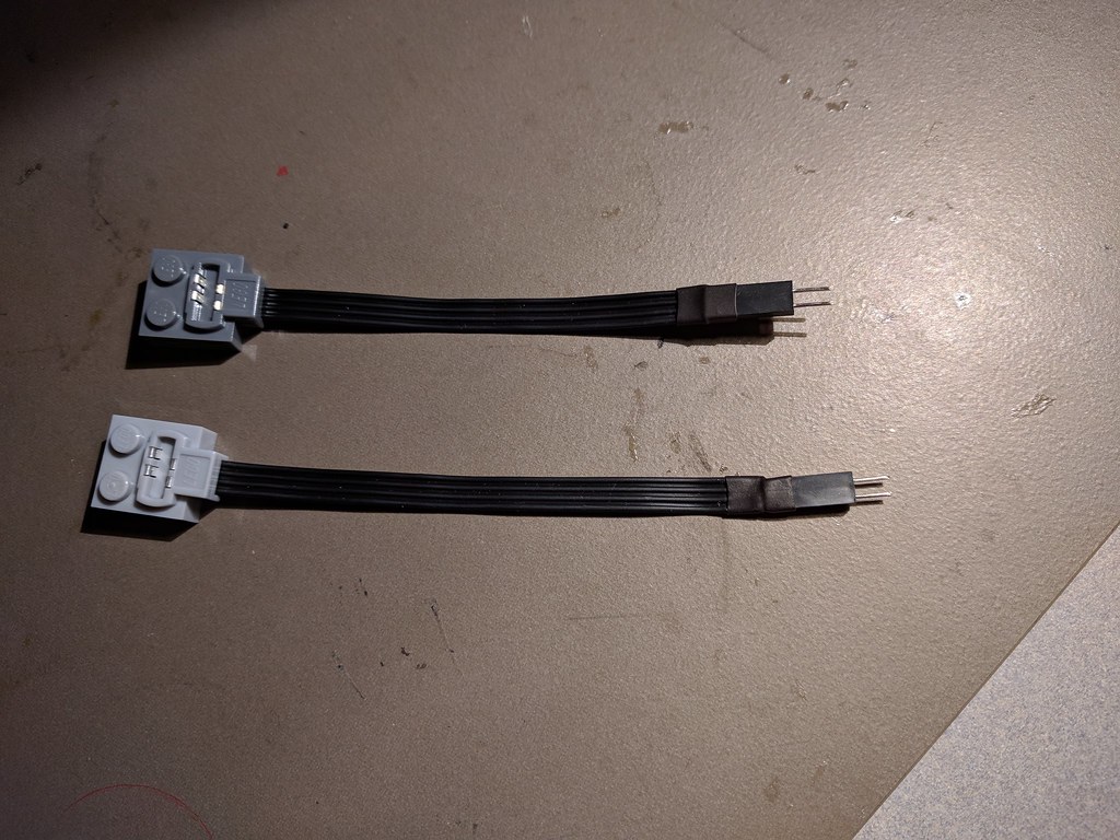 Hacked LEGO Power Functions cable