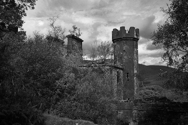 castle_ruins_L2014073
