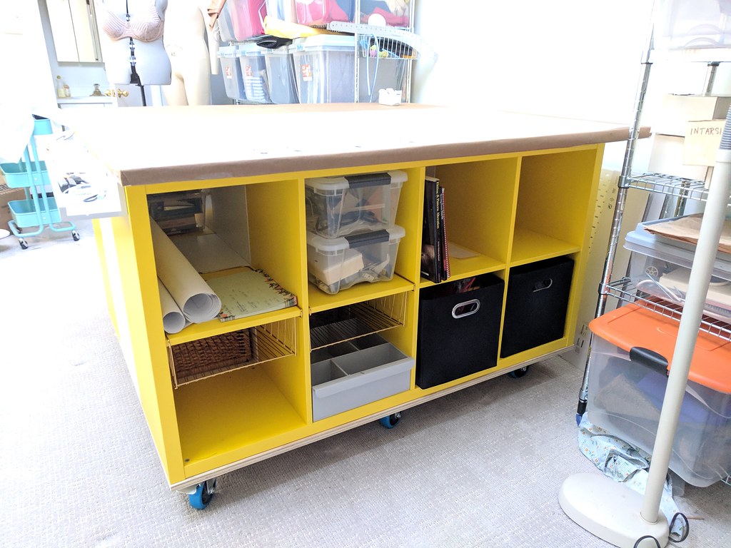 commercial sewing cutting table