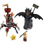 LEGO Movie 2 70836 Battle ready Batman and MetalBeard 02