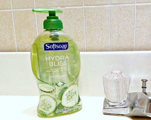 Softsoap Hydra Bliss Hydrating Hand Soap Review