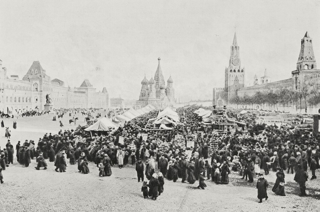 Вербное воскресенье на Красной площади. 1905