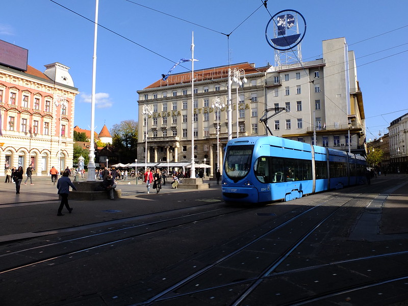 Общественный транспорт В Белграде, Загребе, Любляне и Сараево. 