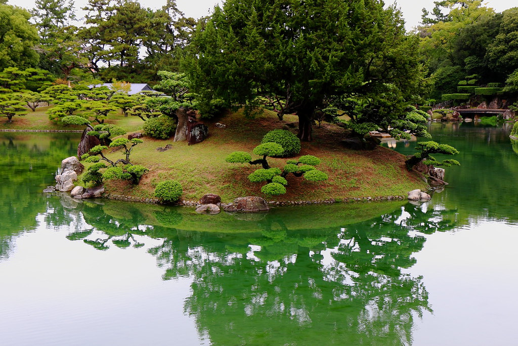 Jardin Ritsurin à Takamatsu sur l'île de Shikoku