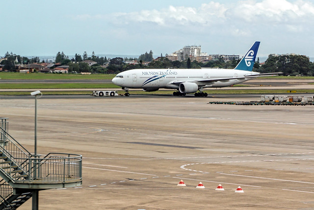 Air New Zealand NZ 23 Flight Status - SpotterLead