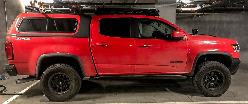 FrontRunner Outfitters Slimline II Roof Rack Installed on a Zr2 | Chevy ...