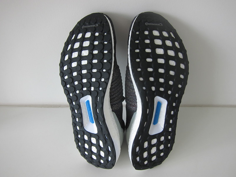 Adidas Ultra Boost Laceless - Bottom
