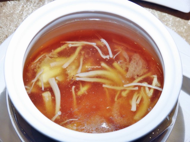 Fish Maw Soup With Crab Meat