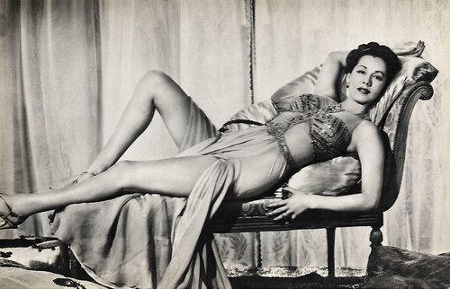 Maria Montez in Sudan (1945)