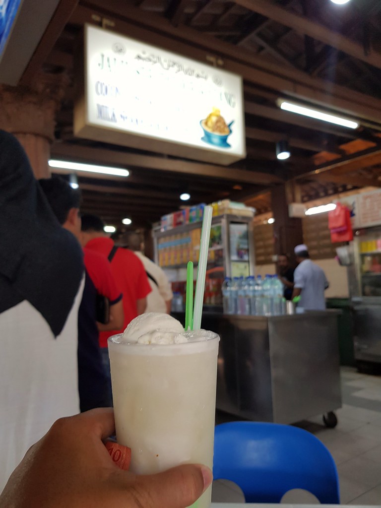 Coconut Shake rm$4 @ Hameed "PATA" Special Mee Sotong at Padang Kota Lama (Esplanade Park), Georgetown Penang