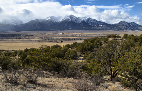canon7dmarkii ef24105mm chaffecounty mountains blue clouds view scenic sanden unitedstates us colorado green mtprinceton landscape travel snow outside