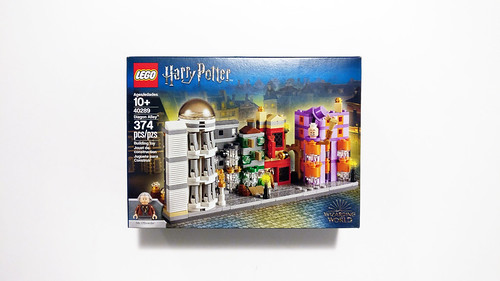 LEGO Potter Diagon Alley (40289) Review - The Brick Fan