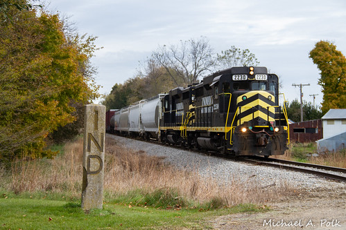 indiana northeastern emd gp30 2230 freight train michigan state line marker ind ohio