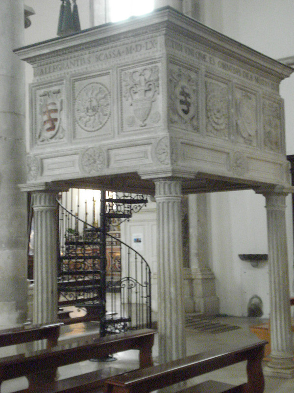 045-кафедра (сор из материалов гробницы Алегранцо Скасса, 1560)