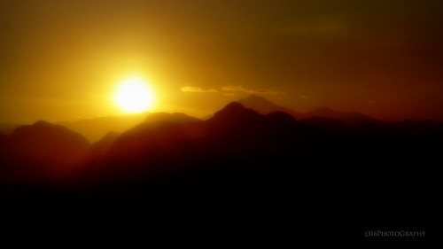 perak ipoh sunrise sun shades bright mountains banjarantitiwangsa limestone j316 a77 sony