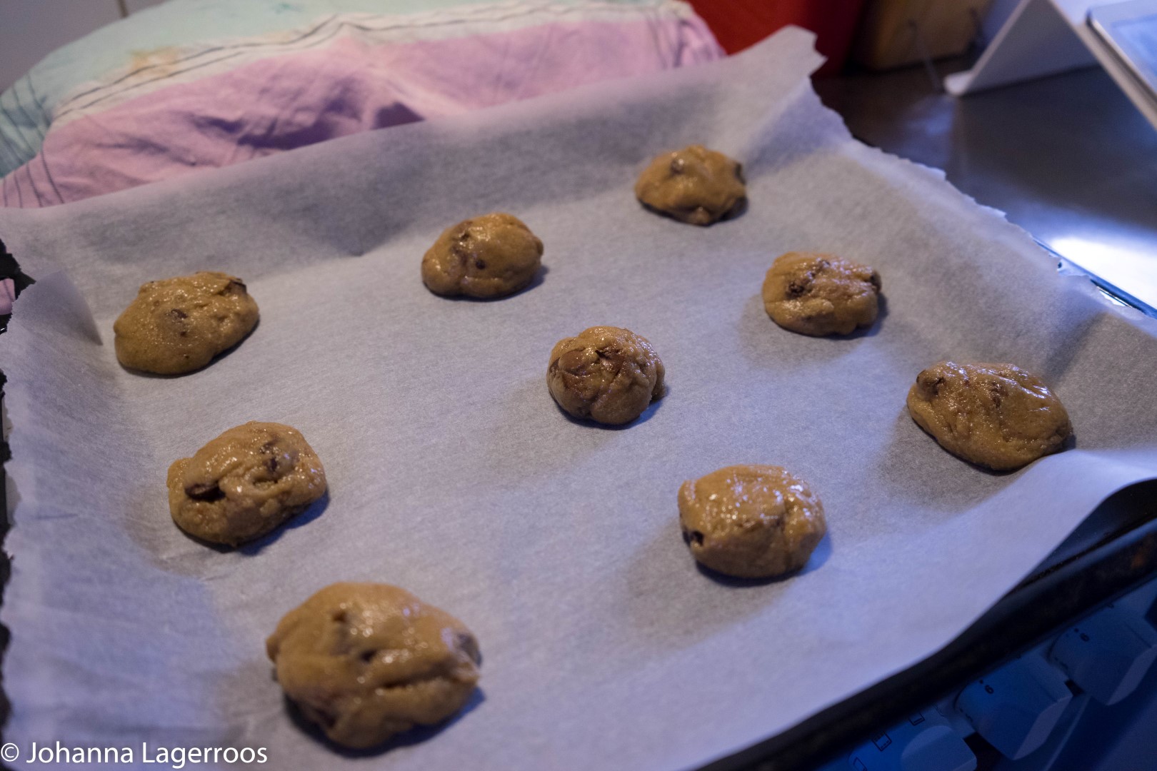 unbaked cookies