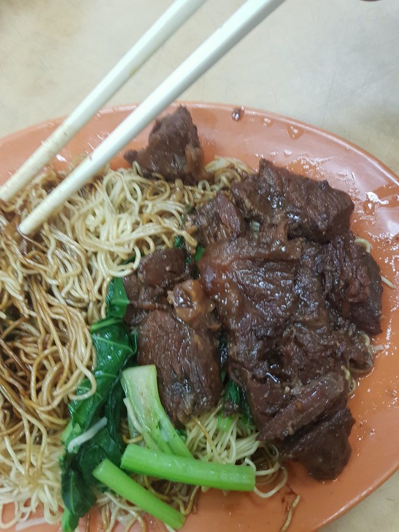 牛肉面 Beef Noodle rm$8 @ 成记云吞面 Seng Kee Wan Ton Mee at 丽丰茶餐室 Kedai Kopi Lai Foong in KL Jalan Tun H.S.Lee