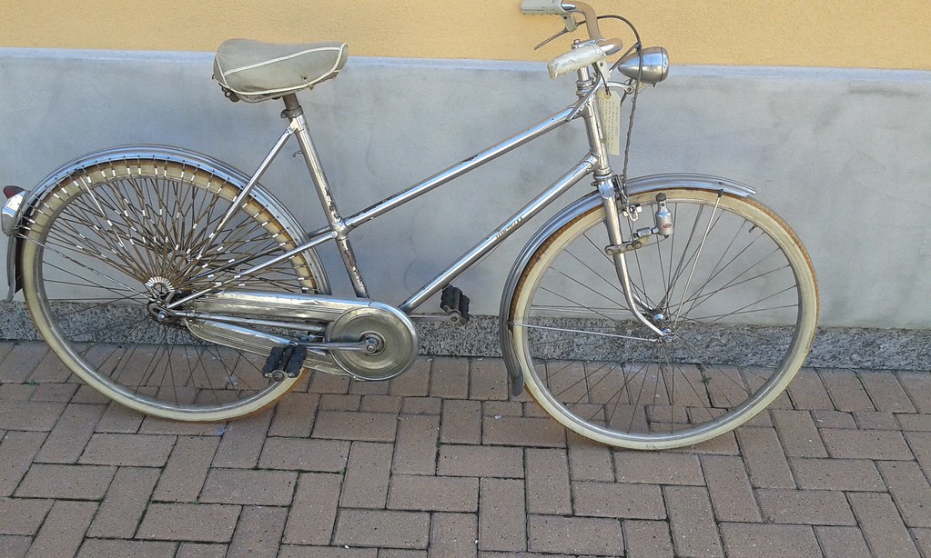 Bicicletta d'epoca da donna marca Battista Giuntelli - anni '50/'51