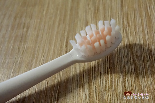 兒童牙刷推薦 AGUARD 兔兔兒童電動牙刷 - (2)