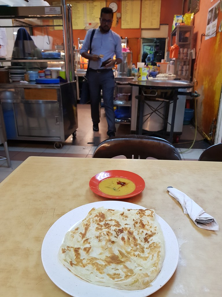 印度煎饼 Roti Kosong rm$1.40 @ Kedai Makan Leha at KL Wisma Central