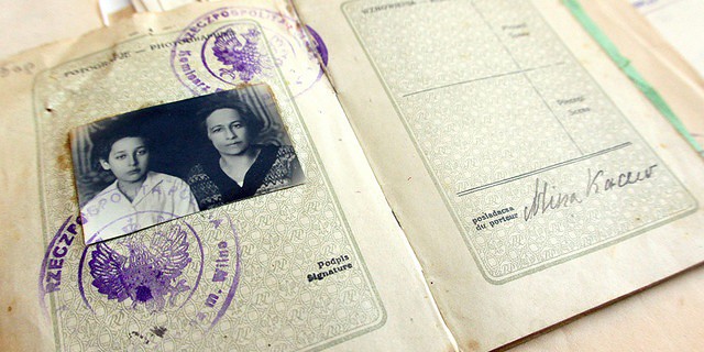 1925 Passport of Romain Gary (Roman Kacew) and his mother Mina