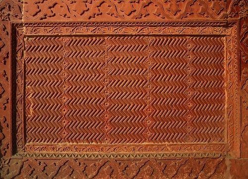 Geometric Islamic pattern in the walls of the mosque in Fatehpur Sikri, a town outside of Agra in India