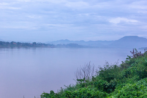 mekong river chiangkhan changwatloei thailand th