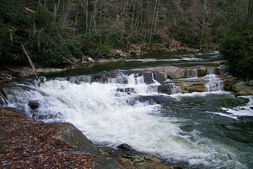 linville gorge wilderness pisgah burke north carolina river waterfall