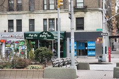 Cafe 82