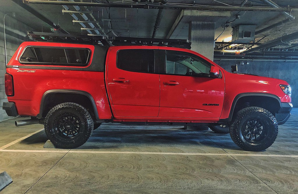 FrontRunner Outfitters Slimline II Roof Rack Installed on a Zr2 Chevy