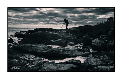 ma westport iphone8plus rocks waves ocean portrait eastbeach usa