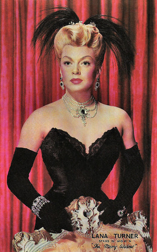Lana Turner in The Merry Widow (1952)