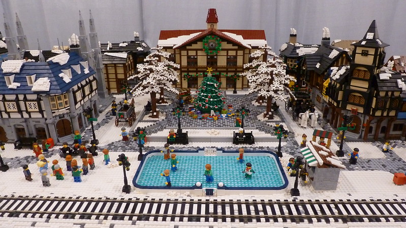Featured image of post Lego Winter Village Moc I turned to my husband and said honey don t the at the time we were building this moc we collected all the lego winter village sets except for the lego creator winter village toy shop 10199 2009 so