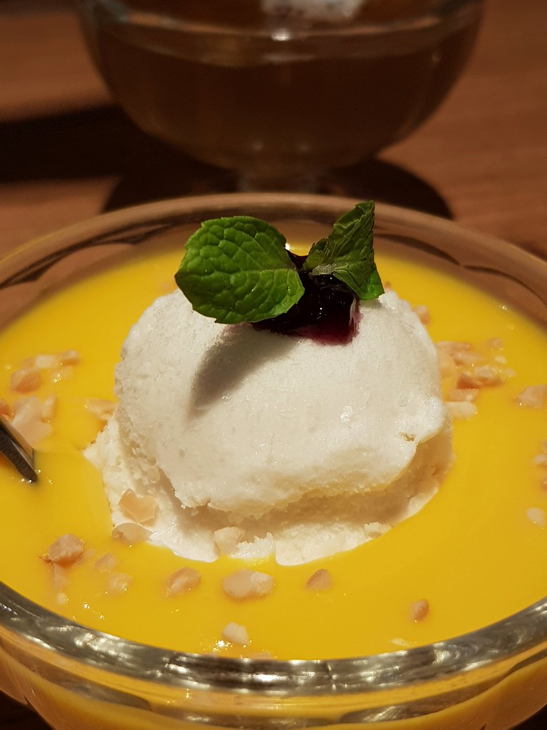 芒果露 Pumpkin Cream with Ice Cream rm$8.90 @ 莆田 Putien Restaurant at SS15 Subang Courtyard