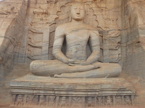 sl-12 polonnaruwa nord-lankatilaka (2)
