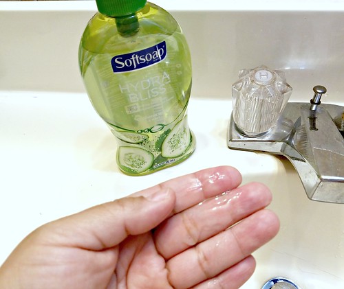 Softsoap Hydra Bliss Hydrating Hand Soap Review