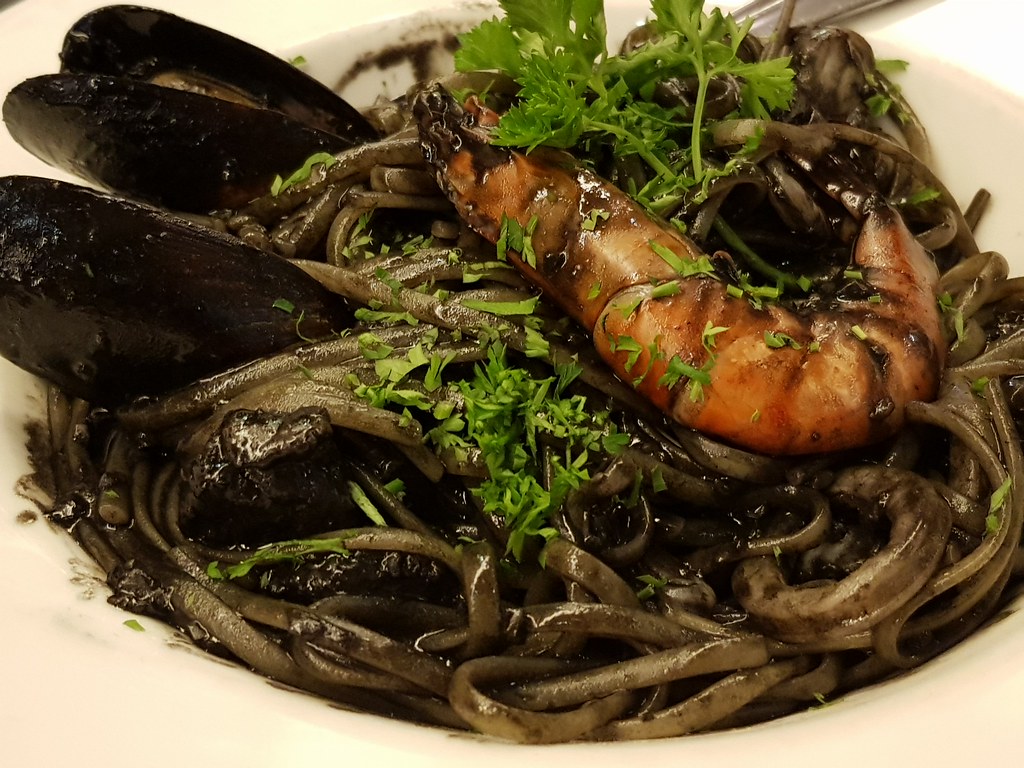 Chef's Squid Ink Linguini rm$34.90 @ La Cocina Restaurant & Tapas Bar USJ10
