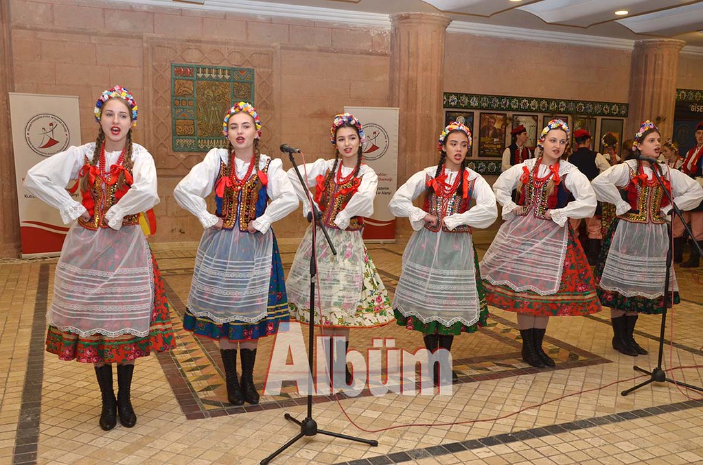 Alanya'da yaşayan Polonyalılar bağımsızlıklarını kutladı