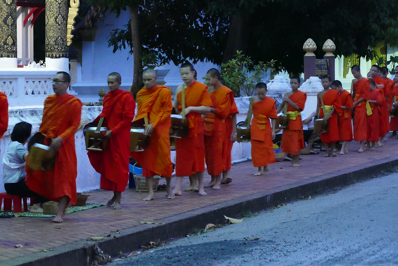 Luang Prabang espiritual y Cataratas Kuang Si - Myanmar, Camboya y Laos: la ruta de los mil templos (7)