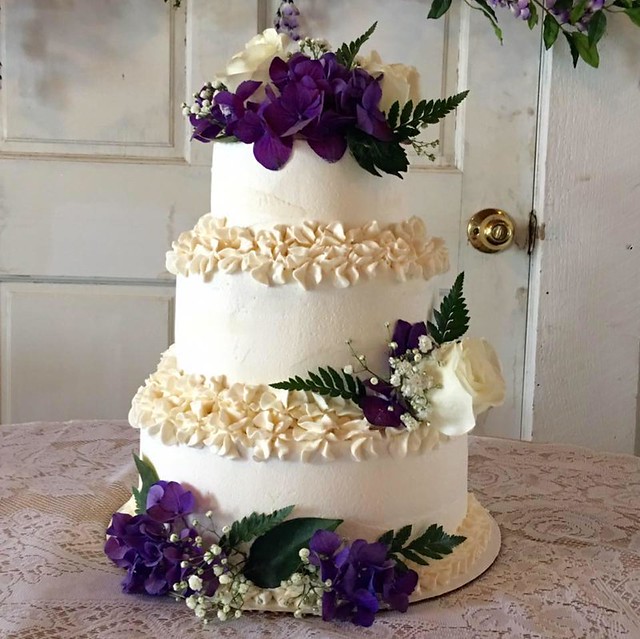 Cake by East Texas Cake Lady